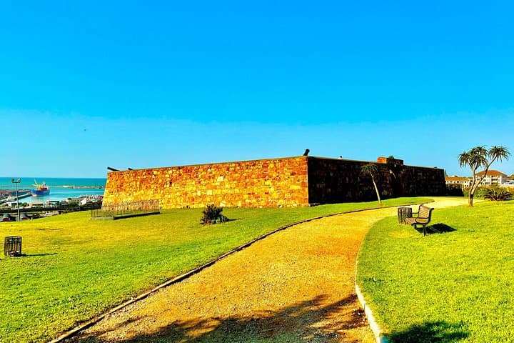 Port Elizabeth City Tour: Donkin Reserve, Fort Frederick & Cape Recife Lighthouse photo 4