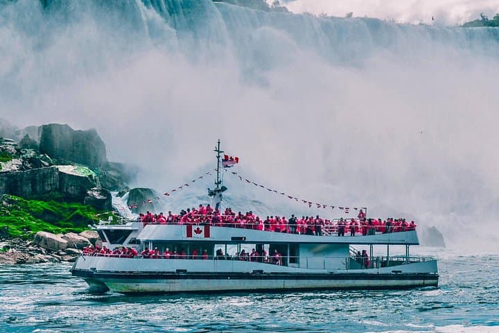 Niagara Falls Day Tour from Toronto — Boat Cruise, Journey Behind the Falls & Scenic Stops photo 4