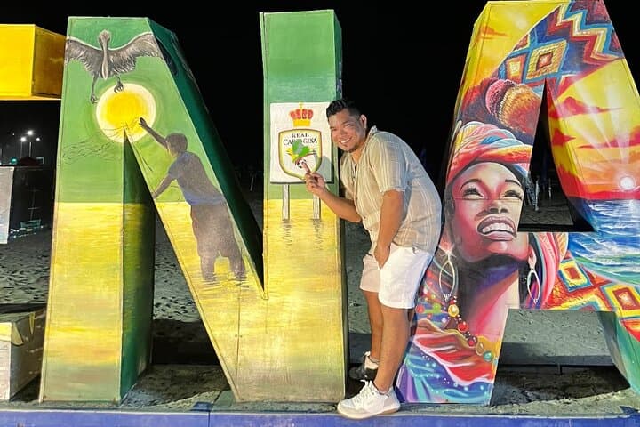 Chiva Rumbera Cartagena Party Bus Night Tour photo 3