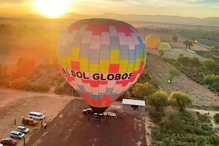 Dawn Hot Air Balloon Over Teotihuacan: Sunrise Flight Above the Pyramids photo 3