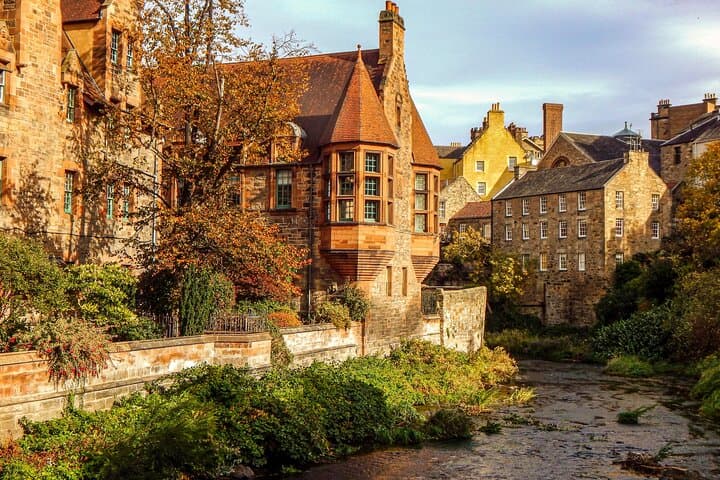 Edinburgh Day Trip from Glasgow: Castle, Royal Mile & Holyrood in 10 Hours photo 3