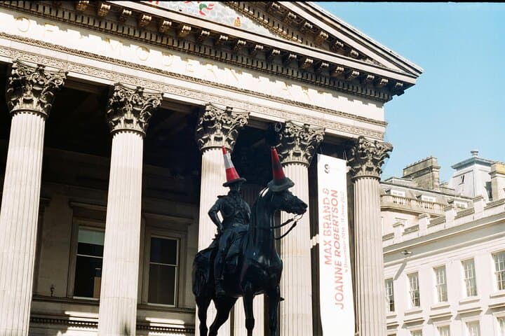 Explore Glasgow: 5-Hour City Highlights Tour photo 2