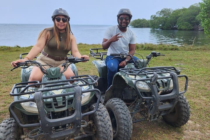Roatan Horseback and ATV Adventure with Sloth & Monkey Park: Beaches, Jungle Trails, and Wildlife