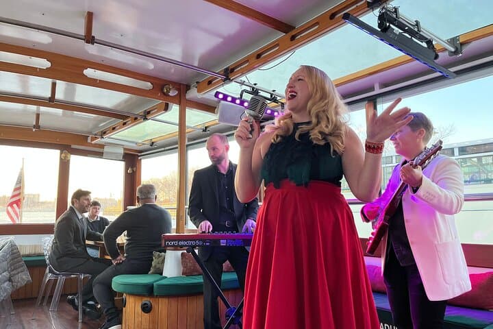 Cruise NYC's Waters with Jazz and Iconic Sights photo 2
