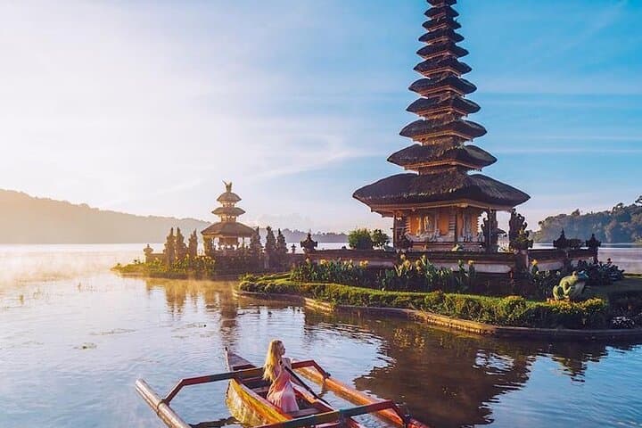 North Bali Celukan Bawang Day Tour: Waterfalls, Temples & Twin Lakes photo 5