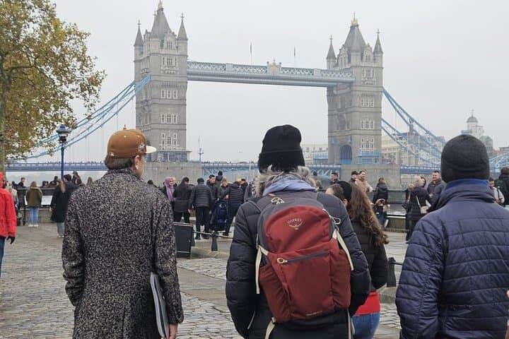 Medieval Thames Walking Tour: Tower of London to St. Paul’s Cathedral photo 3