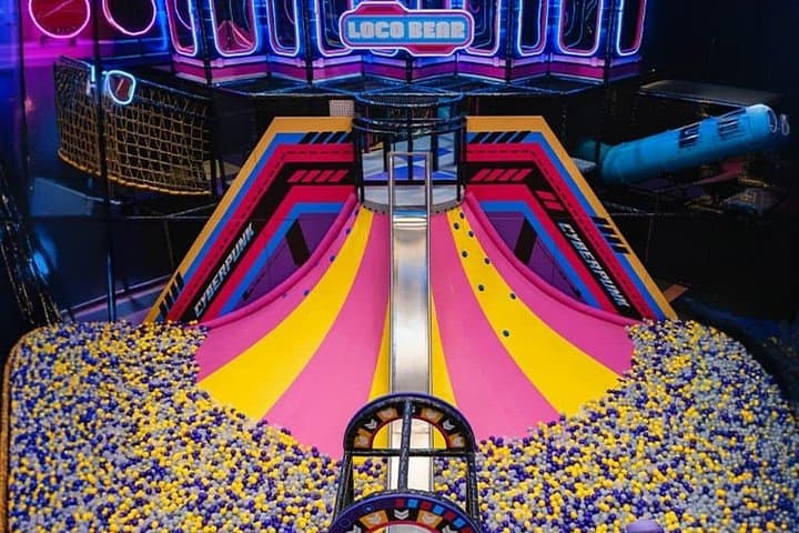 Loco Bear Entertainment Hub Dubai: Indoor Adventure Park with Trampolines, VR & Laser Tag photo 3
