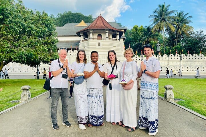 Uncover Sri Lanka: 10-Day Cultural and Wildlife Journey
