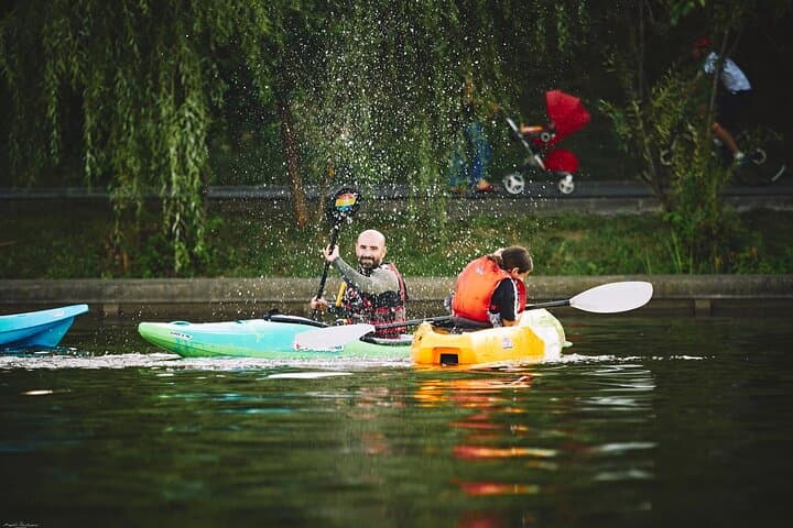 Paddle Lake Herastrau: Urban Kayaking in Bucharest's Central Park photo 3
