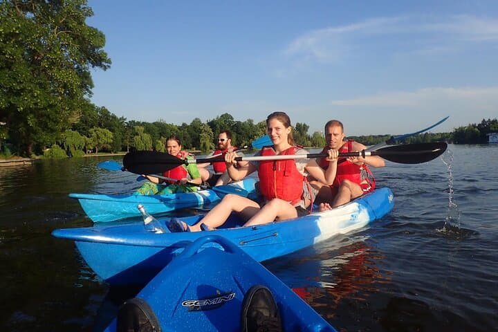 Paddle Lake Herastrau: Urban Kayaking in Bucharest's Central Park photo 5
