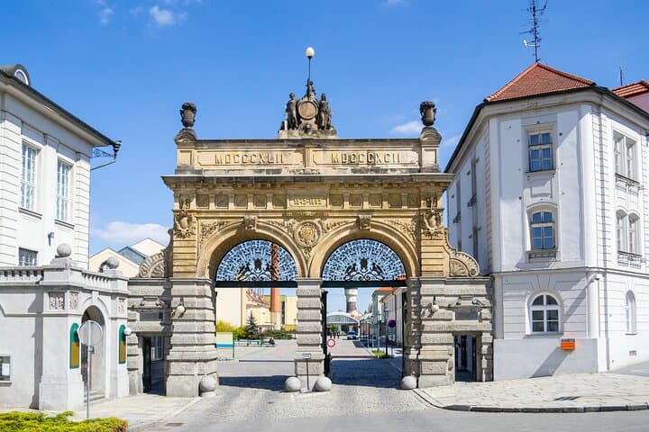 Prague Old Town Beer Tour: Beer Museum, Historic Pubs & Craft Tastings photo 6