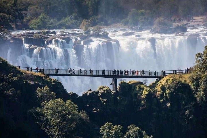 Victoria Falls Guided Tour Zambia — 2-Hour Educational Walk to the Edge photo 1