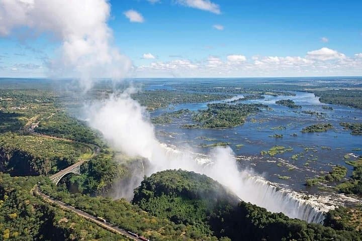 Victoria Falls Guided Tour Zambia — 2-Hour Educational Walk to the Edge photo 2