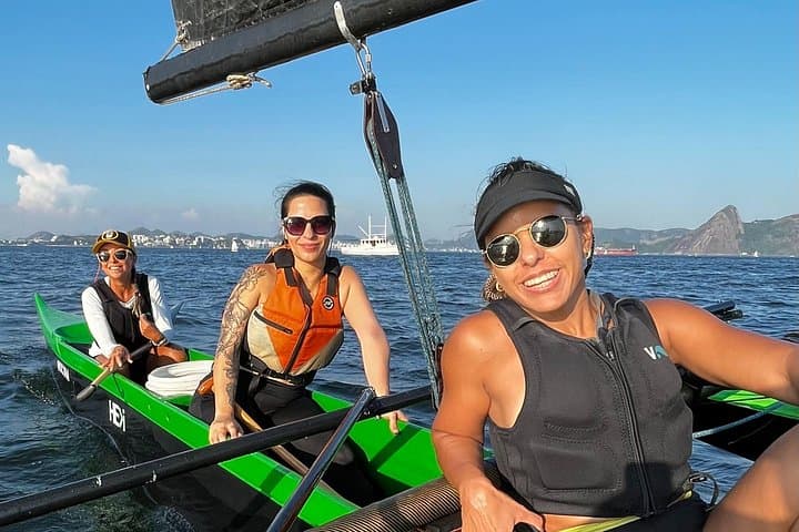 Hawaiian canoe sailing near Sugarloaf: Rio’s high-speed coastal tour photo 2