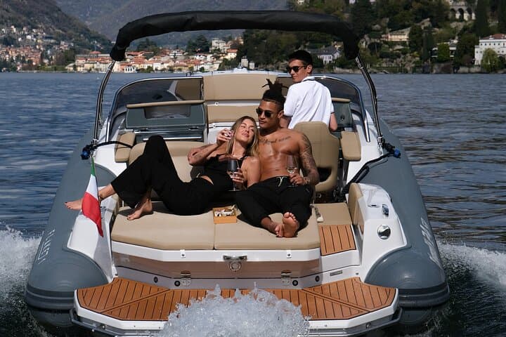 Private Luxury Boat Tour on Lake Como: Bellagio, Balbianello & Nesso photo 6