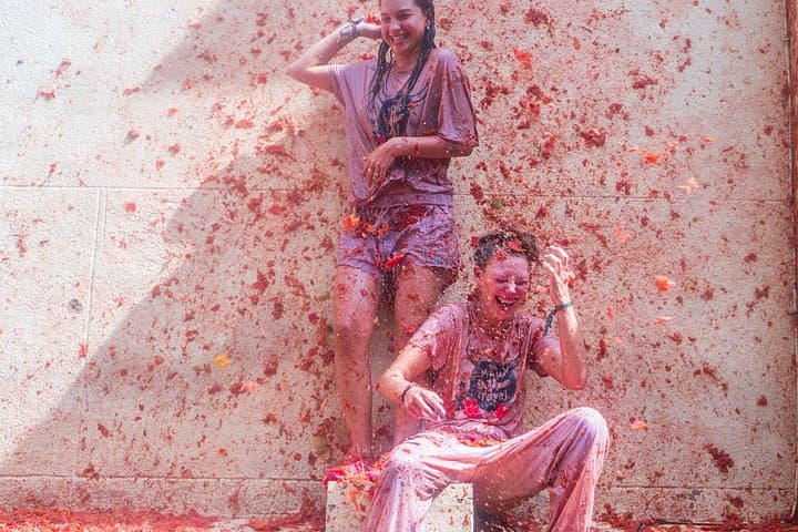 La Tomatina Day Trip from Barcelona: Buñol Tomato Fight & Coastal Lunch