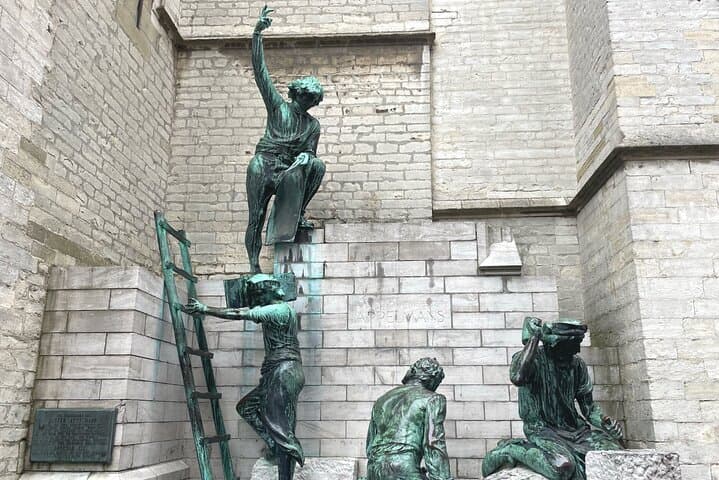 Antwerp Steenplein Scavenger Hunt: Self-Guided Walking Tour & City Puzzles photo 4