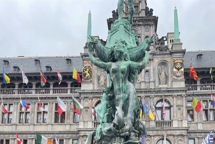 Antwerp Steenplein Scavenger Hunt: Self-Guided Walking Tour & City Puzzles photo 5