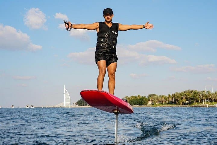 E‑Foil Dubai: 40‑Minute Guided Sessions on the Palm with Burj Al Arab Views photo 2