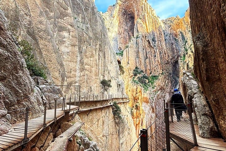 Caminito del Rey: Guided King's Way Hike through Gaitanes Gorge photo 5