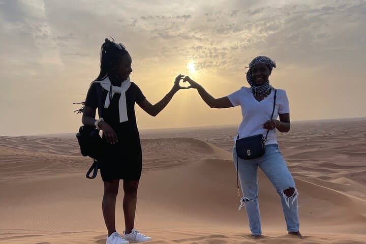 Dubai VIP Desert Safari With BBQ Dinner and Live Shows photo 4