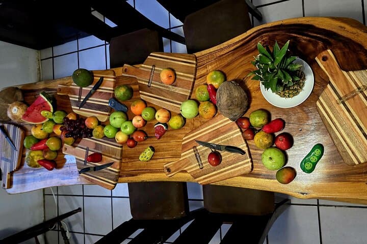 Tamarindo Juice Mixology Workshop: Tropical Fruit Tasting & Hands-On Blends