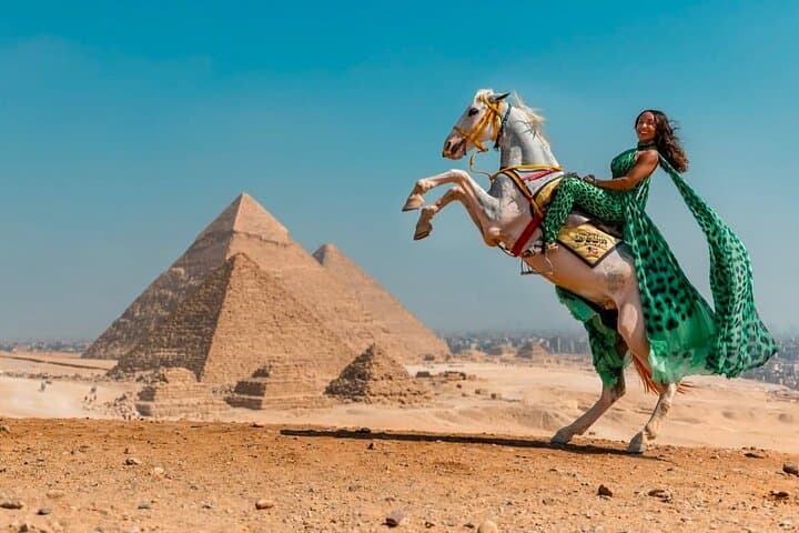 Private Guided Tour: Great Pyramids of Giza and the Sphinx photo 5