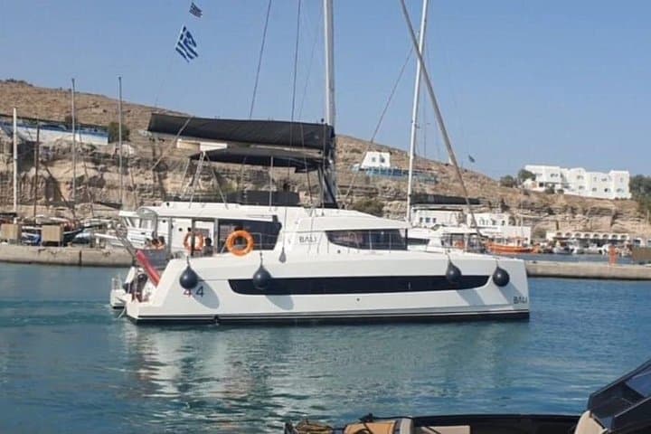 Santorini Catamaran Cruise from Vlychada — Snorkel Red Beach & Hot Springs photo 2