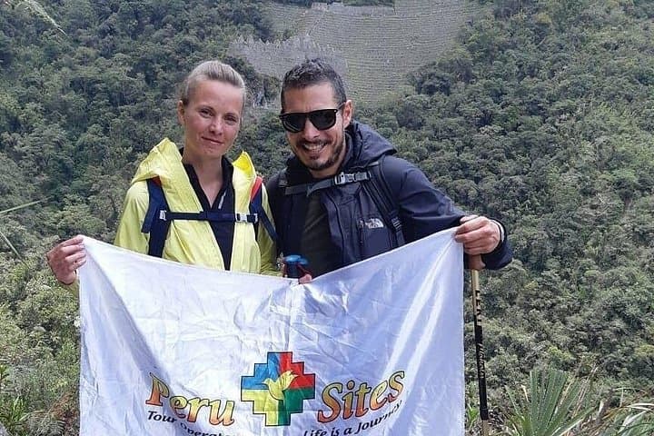Private 2-Day Inca Trail to Machu Picchu — Wiñay Wayna & Sun Gate Hike photo 5
