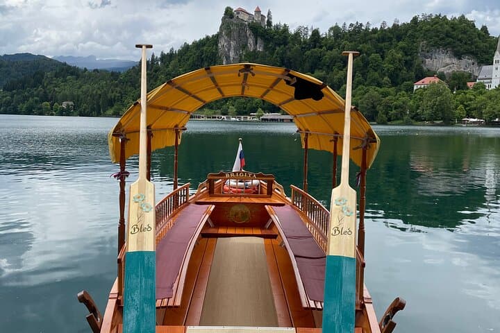 Private Picnic & Bubbles at Lake Bled — Luxury Day Tour from Ljubljana