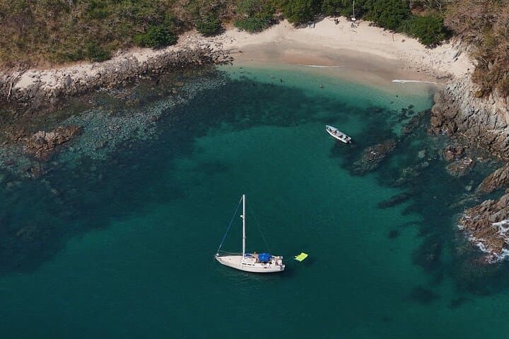 Private Full-Day Sailing & Snorkeling in Puerto Vallarta Bay photo 6
