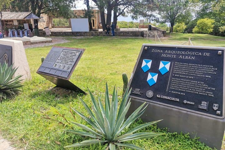 Full-Day Monte Albán & Oaxacan Crafts Tour from Oaxaca City photo 4