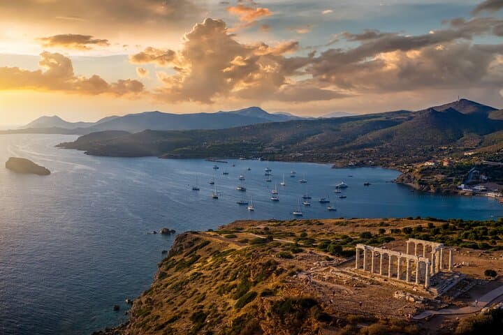 Sounio Private Tour: Lake Vouliagmeni & Temple of Poseidon Day Trip from Athens photo 6