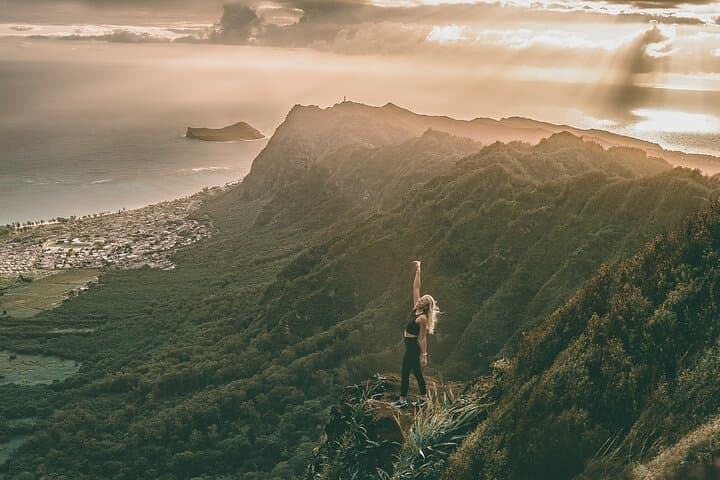 Capture Kuliouou Ridge: Iconic Oahu Hike with a Professional Photographer