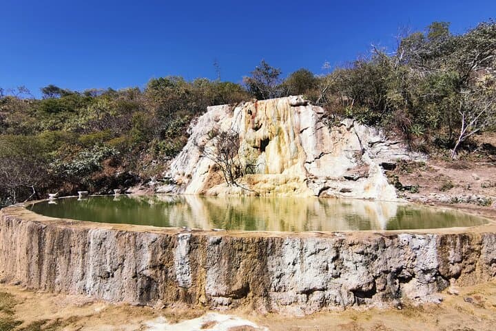 Hierve el Agua and Mezcal Tasting Day Trip from Oaxaca photo 3