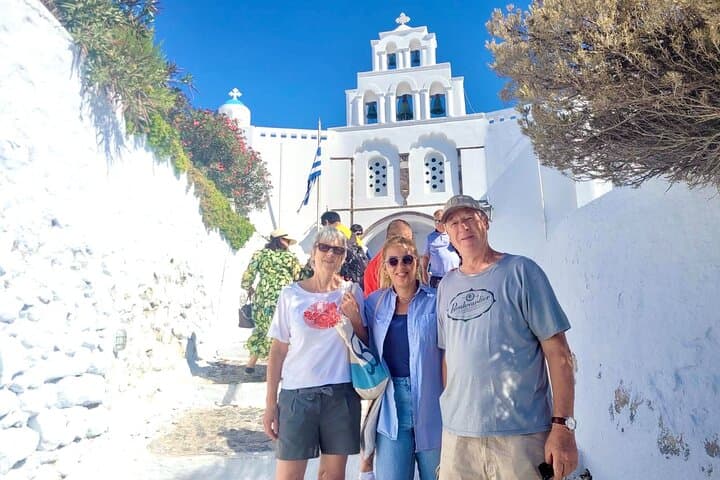 Discover Santorini: A Private 6-Hour Sightseeing Odyssey photo 5