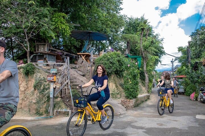 Chiang Mai Backstreets Biking Tour: Temple Alleys & Hilltribe Artisan Visits photo 4