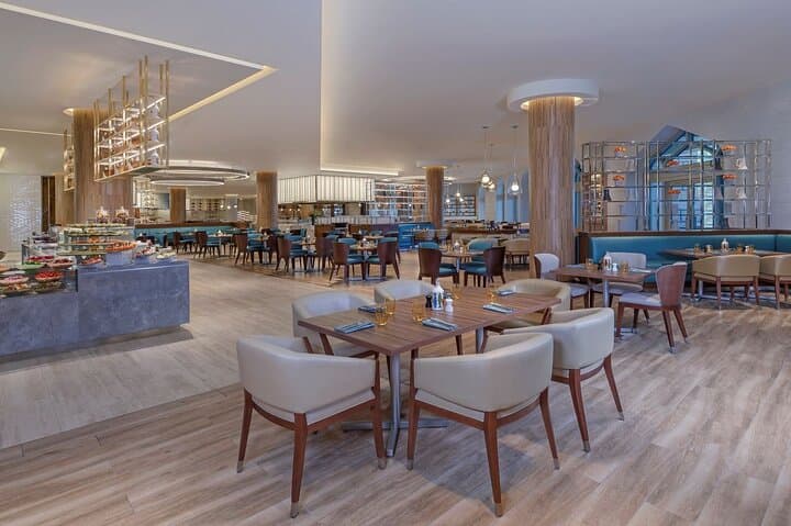 Inside Saffron: Dubai’s Biggest Buffet at Atlantis with 20 Live Stations photo 4