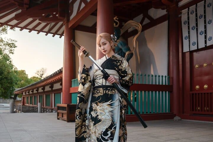 Furisode Kimono Rental & Osaka City Stroll — 1-Day Traditional Dress Experience photo 5