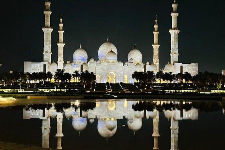 Abu Dhabi Private City Tour from Dubai: Sheikh Zayed, Louvre, Emirates Palace photo 6