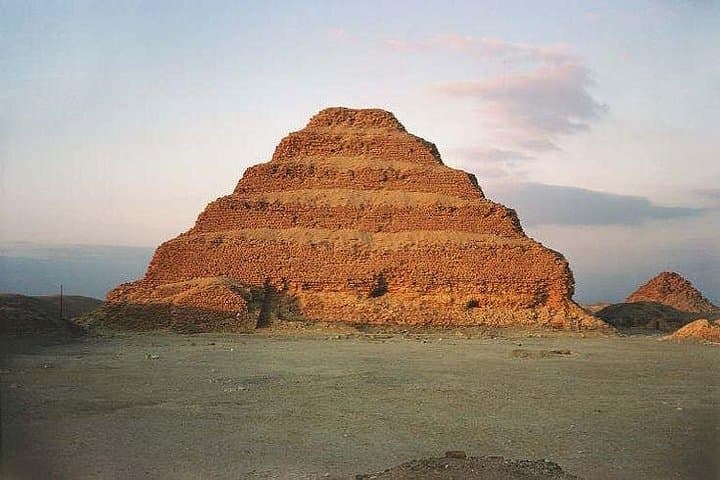 Full-Day Giza Pyramids, Saqqara, Memphis & Dahshur Tour — Great Pyramid, Sphinx & Step Pyramid photo 2