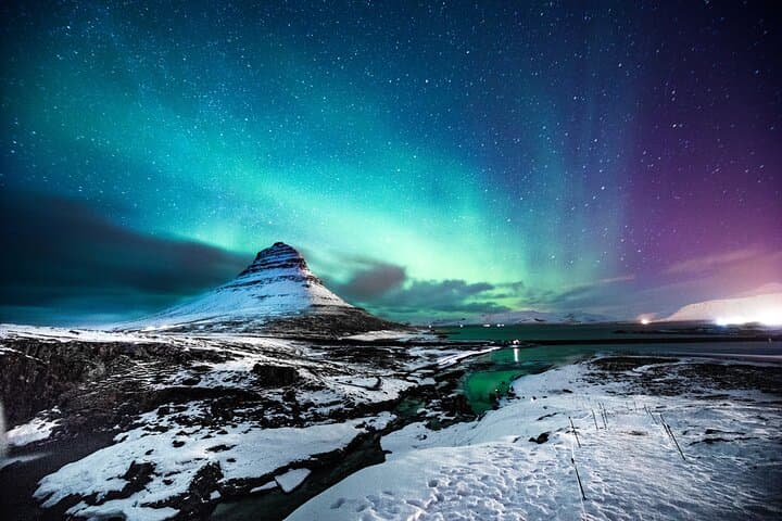 Chasing the Northern Lights: Small-Group Aurora Tour from Reykjavik photo 5