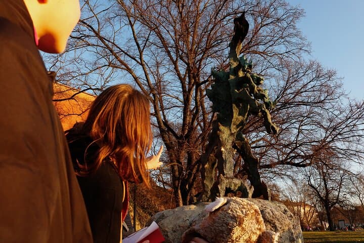 Kraków Fairy Tales & Legends Family Walking Tour — Wawel Dragon Experience photo 6