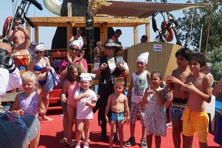 Side Pirates Family Boat Tour — Pirate Ship Cruise with Foam Party, Treasure Hunt & Swimming Stops photo 6