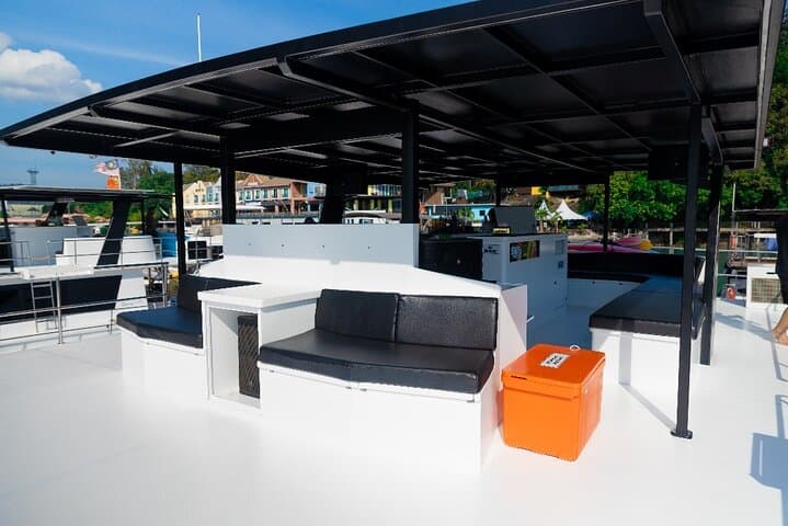 Langkawi Sunset Cruise: Premium Catamaran with Dinner, Jacuzzi Net & Paddleboard photo 4