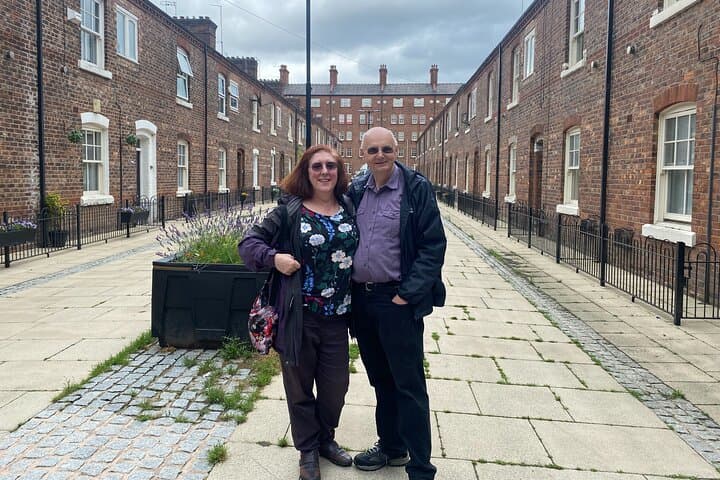 Private Manchester Food Tour: 6-Stop Local Eats & Hidden Alleys (3 hrs) photo 3