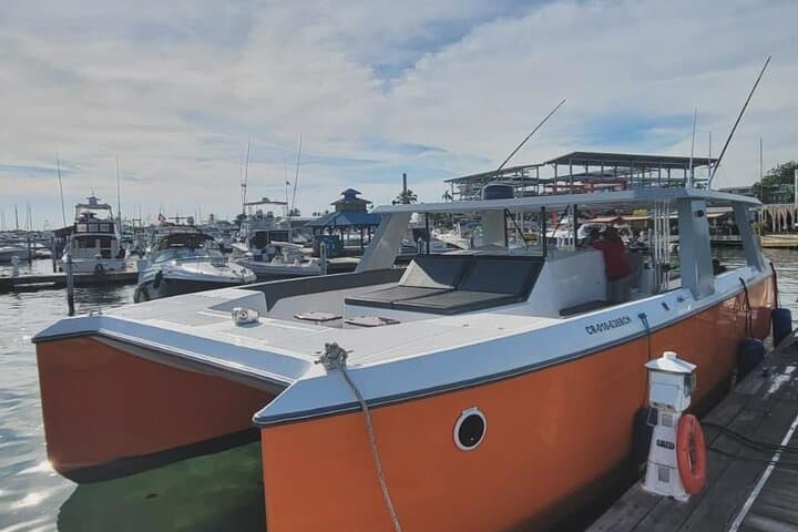 Full-Day Luxury Snorkel Charter in St Kitts with Lunch photo 2