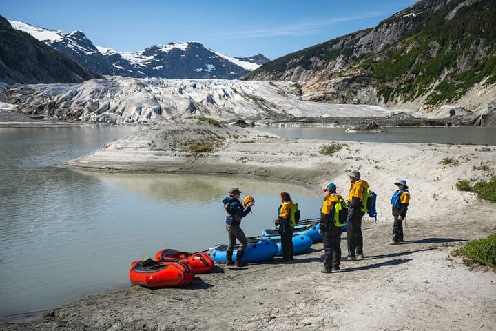Norris Glacier Packraft & Hike: Juneau Floatplane Adventure photo 4