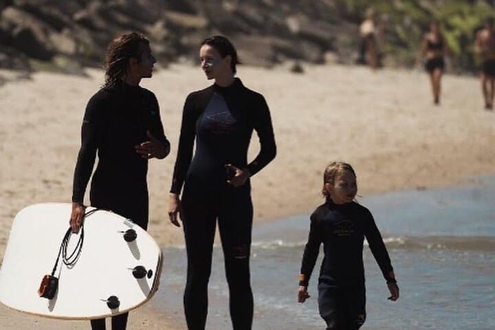 4-Hour Surf Lesson at Maceda Beach — Beginner-Friendly Waves from Porto