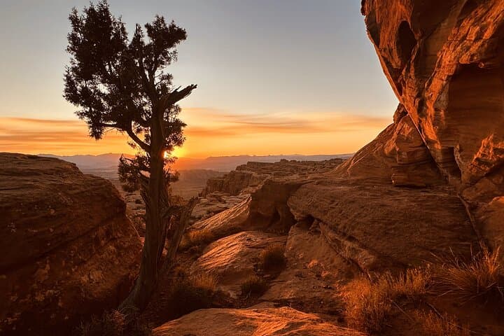 Sunset Jeep Ride to Sand Mountain — Sand Hollow Off-Road Sunset Tour photo 3